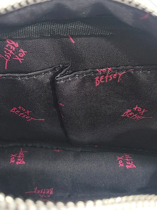 Betsey Johnson Silver 'Bank of Betsey Diamond Card' Crossbody and Wallet Set - Picture 8 of 12